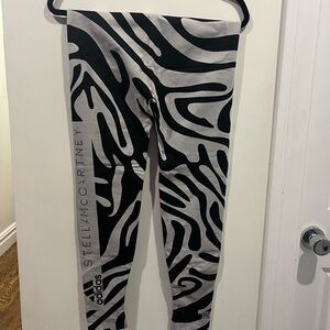 Stella McCartney/Adidas Black and Gray Leggings with animal pattern NWOT